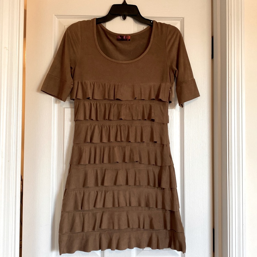 Isle apparel Cha Cha dress - XS
